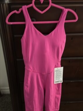 lululemon athletica Bright Pink  Romper sz 2